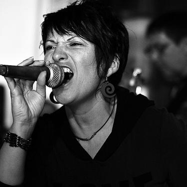 One Shot | À l'expression | Véron